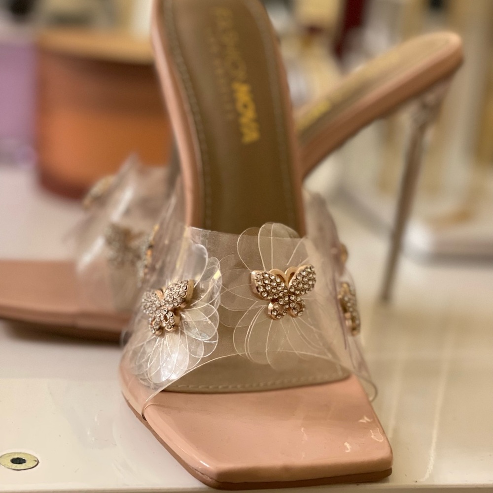 Fashion Nova Butterfly Sandal Heels